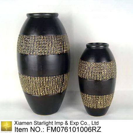 Pauchy Pottery Vases